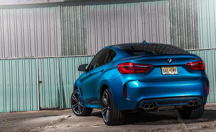  BMW X6 M 2016 года  (US) (фото 4 из 18)